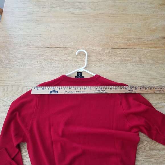 JOS A BANK Signature Collection Mens Red Merino Wool Sweater M EUC - Picture 7 of 7